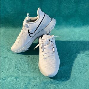 Nike Men's White Infinity React Golf shoes with Black Swoosh